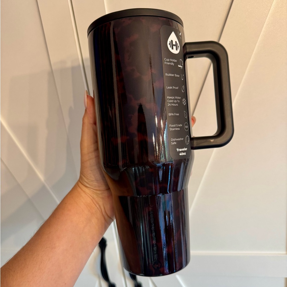 BNWT HydroJug Traveler 40oz Tortoise